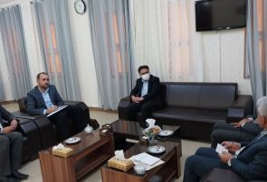 دیدار مدیرکل نوسازی، توسعه و تجهیز مدارس به همراه مدیرآموزش وپرورش با فرماندار چرام