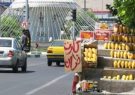 اعتراض بازاریان دهدشت نسبت به حضور پررنگ دستفروشان در سطح شهر اعتراض بازاریان دهدشت نسبت به حضور پررنگ دستفروشان در سطح شهر
