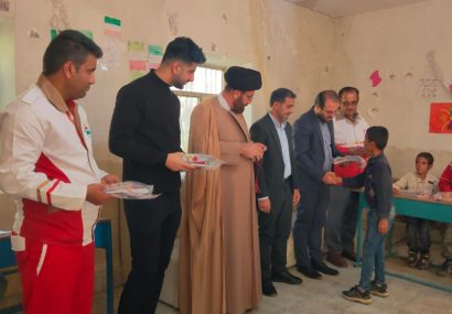 اجرای طرح ملی نذر خدمت جمعیت هلال احمر در روستای آب کری بخش سوق