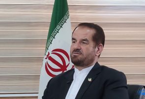 دیروزتان توهین و توهم، امروزتان نیز کارزار و شلوغی دیروزتان توهین و توهم، امروزتان نیز کارزار و شلوغی