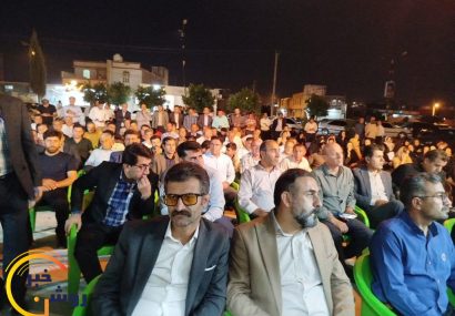 استقبال چشمگیر مردمی از ستاد پزشکیان با حضور نماینده اسبق تهران استقبال چشمگیر مردمی از ستاد پزشکیان با حضور نماینده اسبق تهران