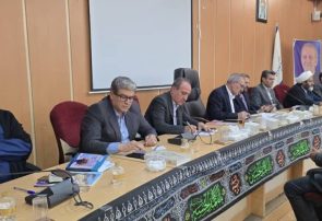 پیگیری مشکلات شهروندان در جلسات هفتگی استاندار کهگیلویه و بویراحمد، از معیشت تا درمان؛ بررسی چالشهای 560 شهروند در ملاقاتهای مردمی پیگیری مشکلات شهروندان در جلسات هفتگی استاندار کهگیلویه و بویراحمد، از معیشت تا درمان؛ بررسی چالشهای 560 شهروند در ملاقاتهای مردمی