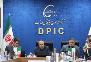 پیشرفت ۴۵ درصدی پروژه پتروشیمی دهدشت؛ مدیرعامل از نقش کلیدی خبرنگاران و مسئولان محلی تقدیر کرد پیشرفت ۴۵ درصدی پروژه پتروشیمی دهدشت؛ مدیرعامل از نقش کلیدی خبرنگاران و مسئولان محلی تقدیر کرد