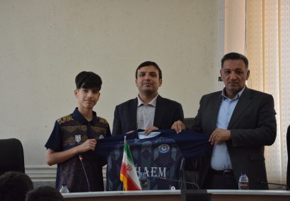 رونمایی از کیت دوم نونهالان باشگاه قائم با حضور فرماندار کهگیلویه