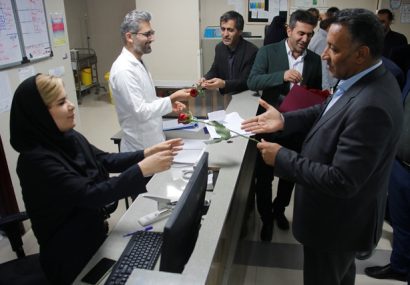 بازدید فرماندار شهرستان کهگیلویه از بیمارستان امام خمینی(ره) دهدشت بمناسبت میلاد حضرت زینب(س) و روز پرستار بازدید فرماندار شهرستان کهگیلویه از بیمارستان امام خمینی(ره) دهدشت بمناسبت میلاد حضرت زینب(س) و روز پرستار