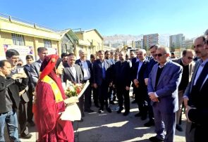 با حضور استاندار کهکیلویه و بویراحمد؛ توزیع تجهیزات آموزشی و کمک آموزشی به ارزش ۱۰۰ میلیارد تومان