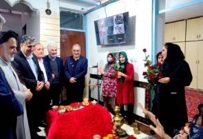 دیدار یلدایی استاندار با مادران سالمند