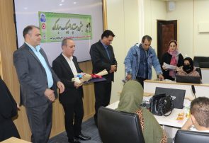رئیس فدراسیون ورزشهای جانبازان و توان یابان از مدیرکل بهزیستی کهگیلویه و بویراحمد تجلیل کرد رئیس فدراسیون ورزشهای جانبازان و توان یابان از مدیرکل بهزیستی کهگیلویه و بویراحمد تجلیل کرد