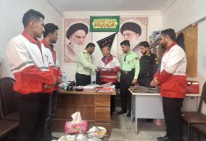 فرمانده نیروی انتظامی دیشموک با حضور در هلال احمر از علی توحیدی تقدیر کرد