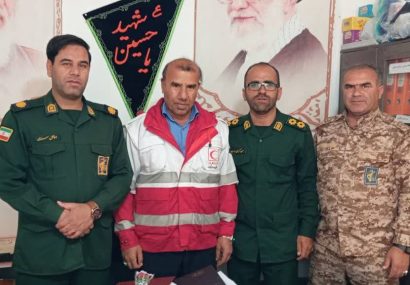 فرمانده حوزه مقاومت بسیج دیشموک به مناسبت هفته هلال احمر از علی توحیدی تقدیر کرد