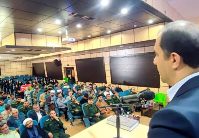 فرماندار دنا در جلسه معارفه فرمانده سپاه: در جنگ رمضان در چهار میدان جنگ، خیابان، دیپلماسی و خدمت به مردم از کشور دفاع کردیم.
