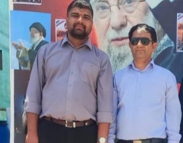 تقدیر رئیس کتابخانه عمومی امام خمینی (ره) از بخشدار چاروسا بهپاس برگزاری باشکوه یادواره شهید علوی تقدیر رئیس کتابخانه عمومی امام خمینی (ره) از بخشدار چاروسا بهپاس برگزاری باشکوه یادواره شهید علوی