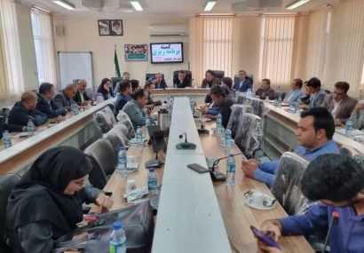 فرماندار کهگیلویه: مدیران باید برای جذب اعتبارات تلاش کنند/ سال ۱۴۰۵ سال پاسخگویی درباره عملکرد اعتبارات است