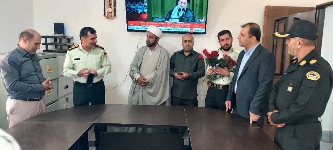 نشست صمیمانه اعضای شورای تأمین شهرستان دنا با فرماندار به مناسبت هفته دولت