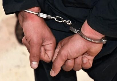 دستگیری سارق به عنف طلا و جواهرات با ۵ فقره سرقت در کهگیلویه دستگیری سارق به عنف طلا و جواهرات با ۵ فقره سرقت در کهگیلویه
