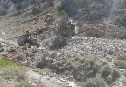 پروژه آسفالت راه روستایی تنگ چویل؛ گامی مؤثر در توسعه ارتباطات روستایی پروژه آسفالت راه روستایی تنگ چویل؛ گامی مؤثر در توسعه ارتباطات روستایی
