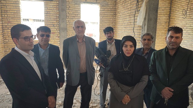 بازدید رئیس دانشگاه علوم پزشکی یاسوج به همراه مسئولین استانی و شهرستانی از روند ساخت مرکز شیمی‌درمانی بیمارستان دهدشت