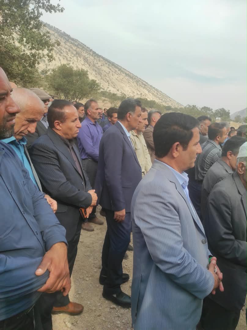 تشییع باشکوه و آرام دو نفر از مقتولین حادثه دلی با حضور فرماندار کهگیلویه