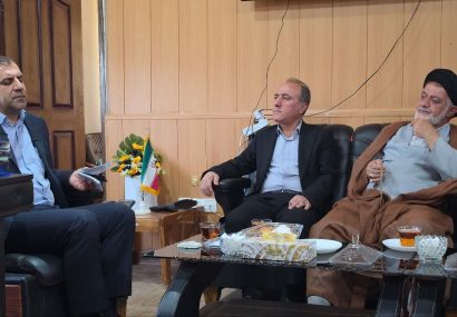 فرماندار دنا: در نگاه اسلام، رسیدگی به انسانِ نیازمند، تنها یک خدمت اجتماعی نیست؛ جلوه‌ای از ایمان، همدلی و مسئولیت‌پذیری دینی است.