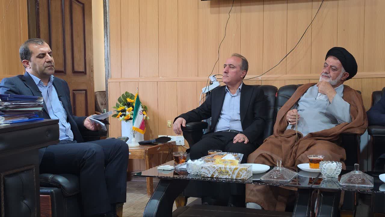 فرماندار دنا: در نگاه اسلام، رسیدگی به انسانِ نیازمند، تنها یک خدمت اجتماعی نیست؛ جلوه‌ای از ایمان، همدلی و مسئولیت‌پذیری دینی است.
